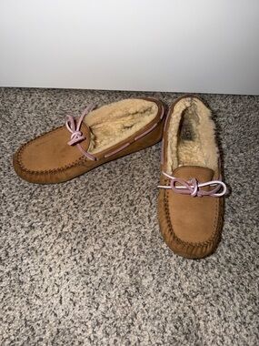 UGG Chestnut Suede Moccasin with Pink Lace Trim